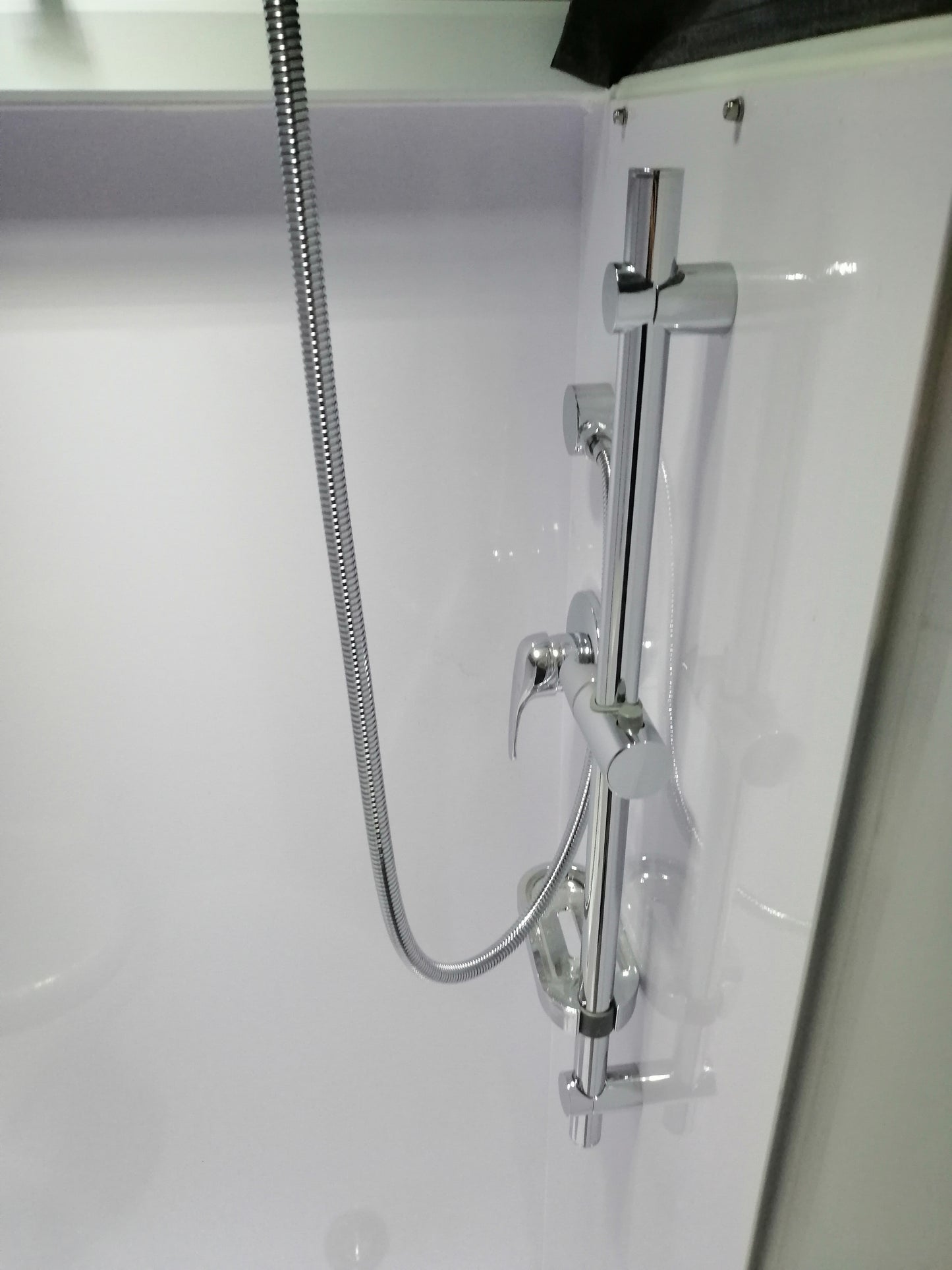 Explorer-13B Caravan