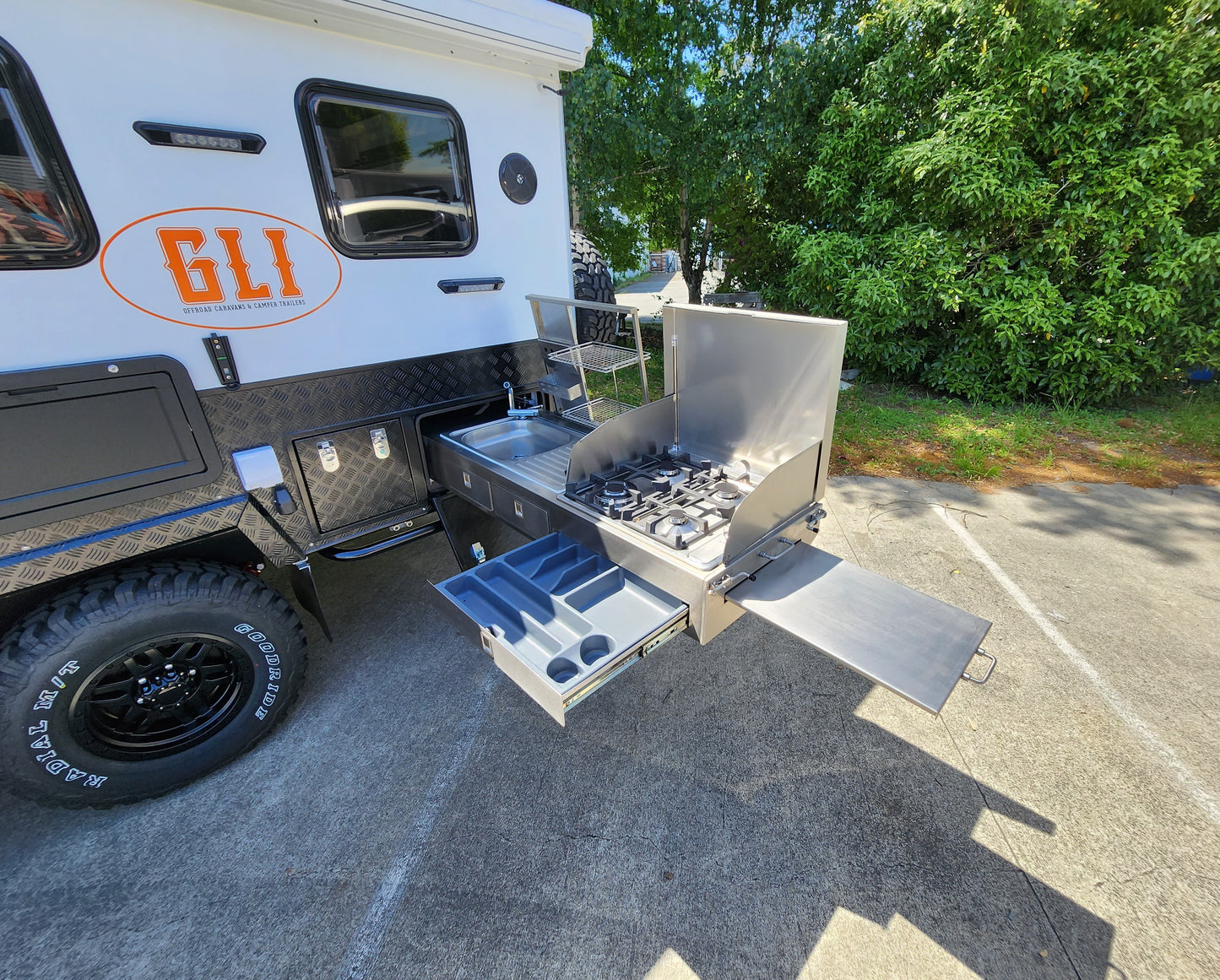 Explorer-13A Caravan