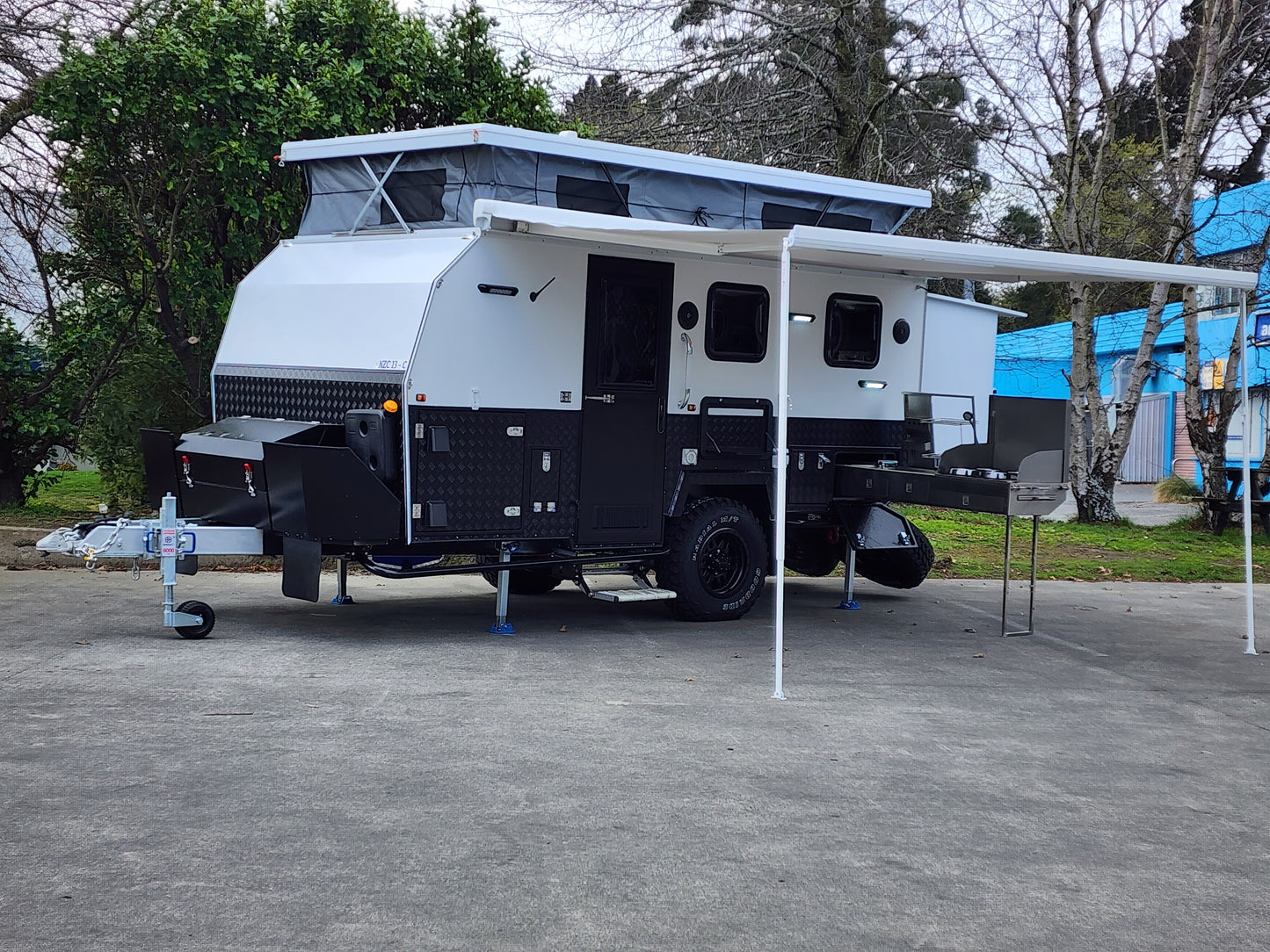 Explorer-13A Caravan