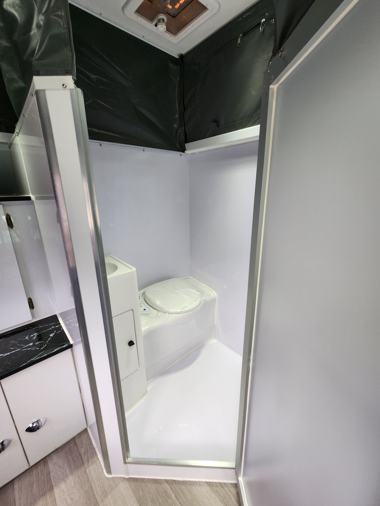 Explorer-13A Caravan