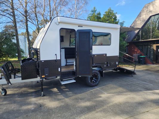 Toy Hauler-12
